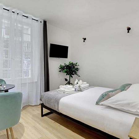 Parfait Studio Pour Un Acces Rapide A La Sorbonne! Apartment Paris Bagian luar foto