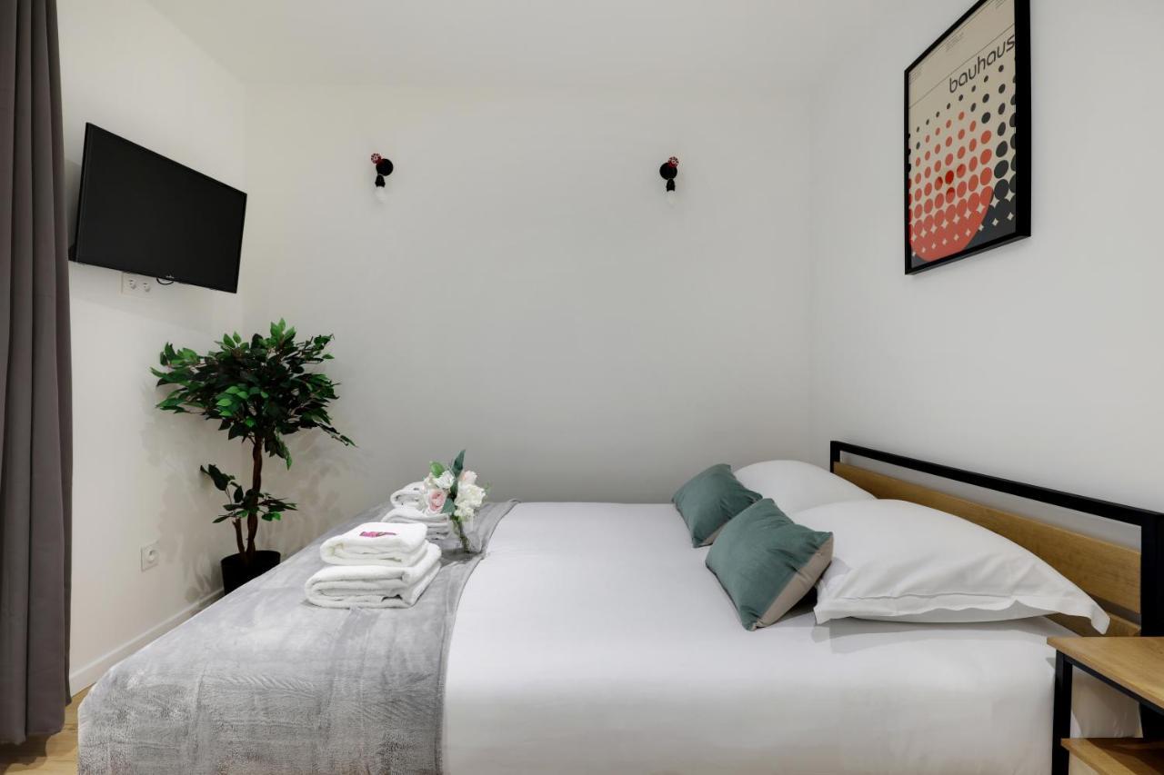Parfait Studio Pour Un Acces Rapide A La Sorbonne! Apartment Paris Bagian luar foto