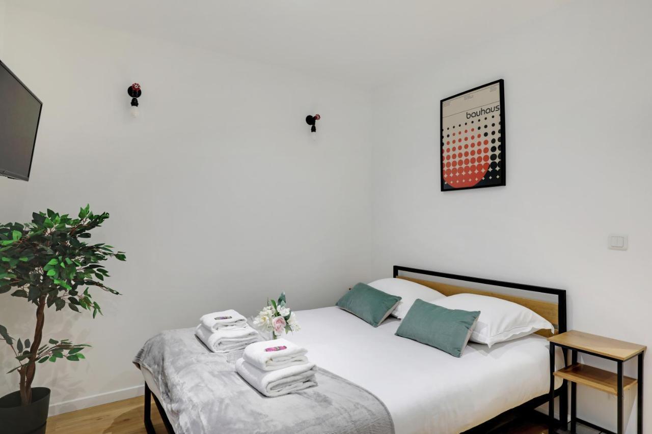 Parfait Studio Pour Un Acces Rapide A La Sorbonne! Apartment Paris Bagian luar foto